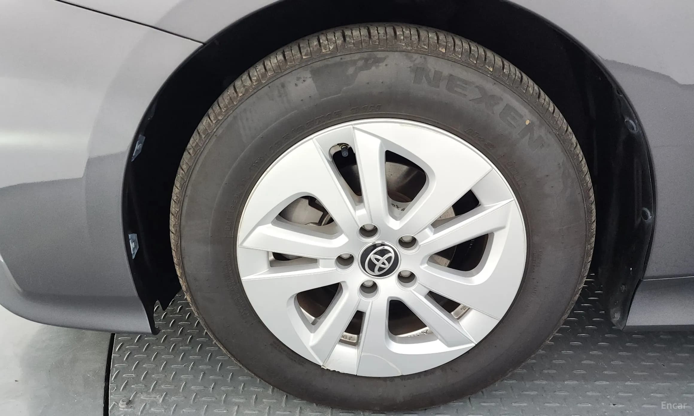 Prius 4th Generation