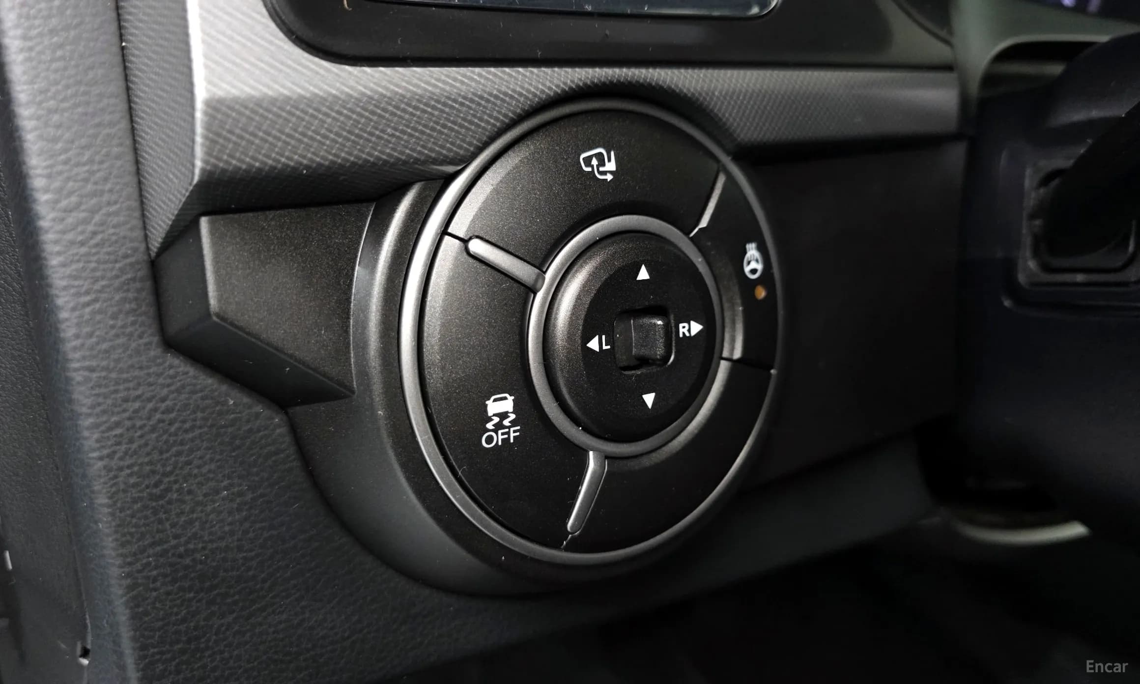 Korando Sports