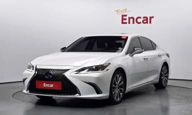 ES300h 7th Generation