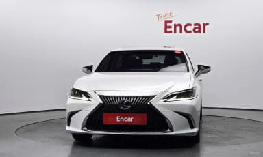 ES300h 7th Generation