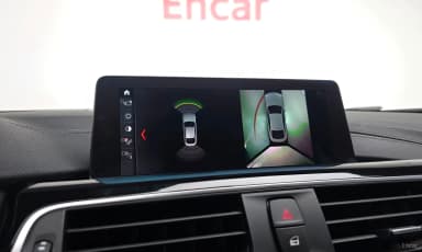Series 4 (F32)