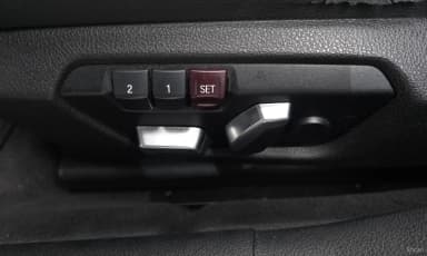 Series 4 (F32)