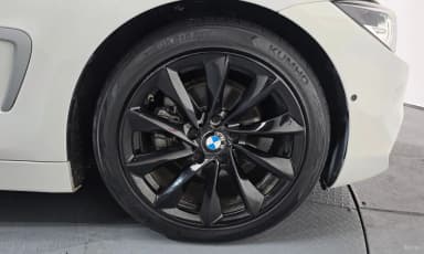 Series 4 (F32)