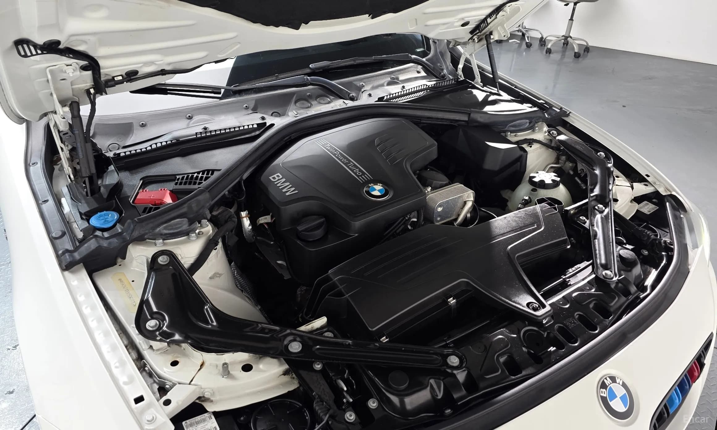 Series 4 (F32)