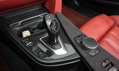 Series 4 (F32)