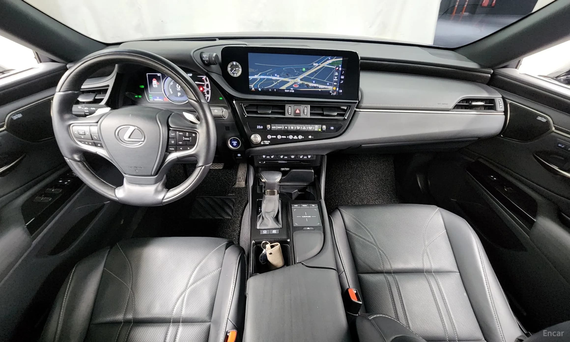ES300h 7th Generation