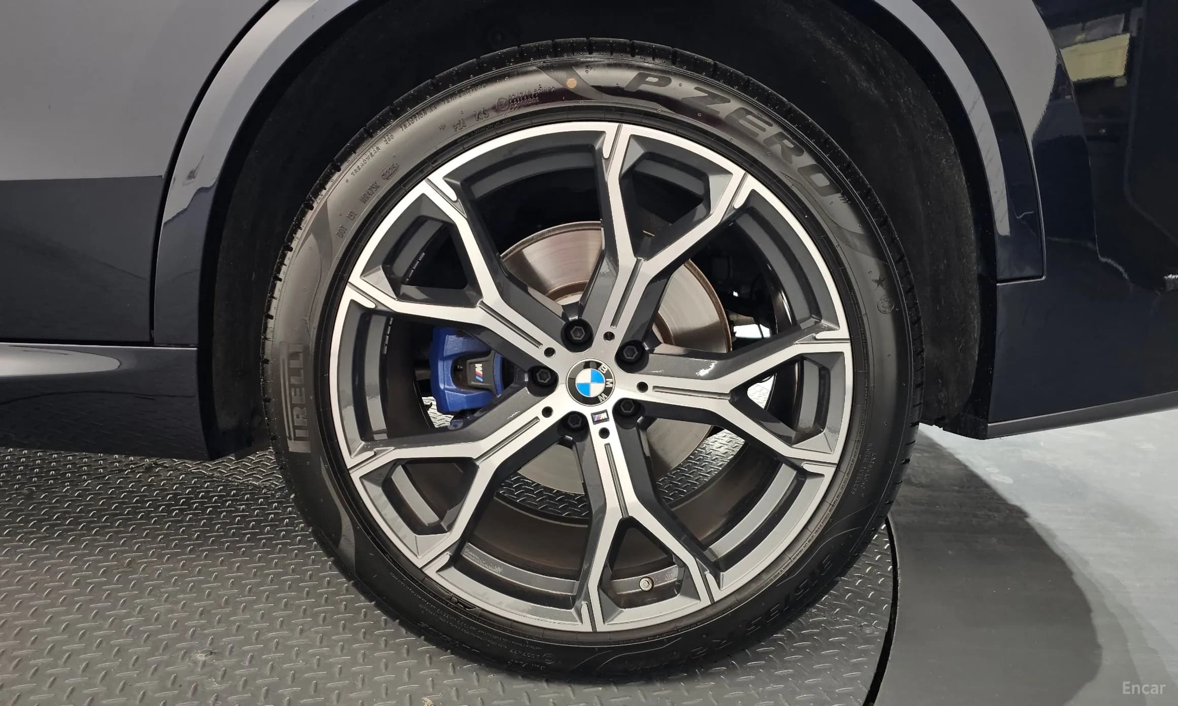 X5 (G05)