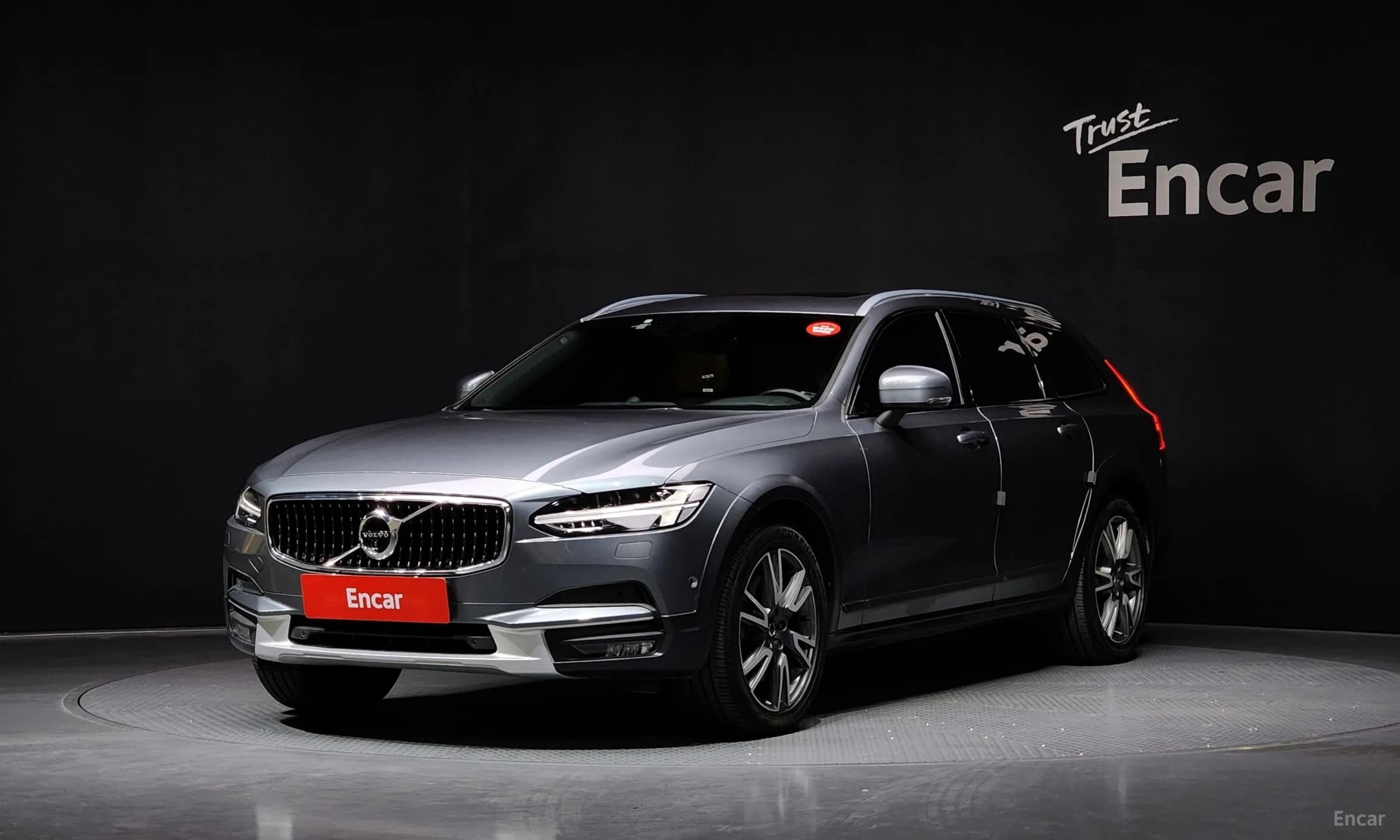 V90 Cross Country