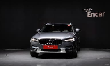 V90 Cross Country