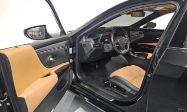 ES300h 7th Generation