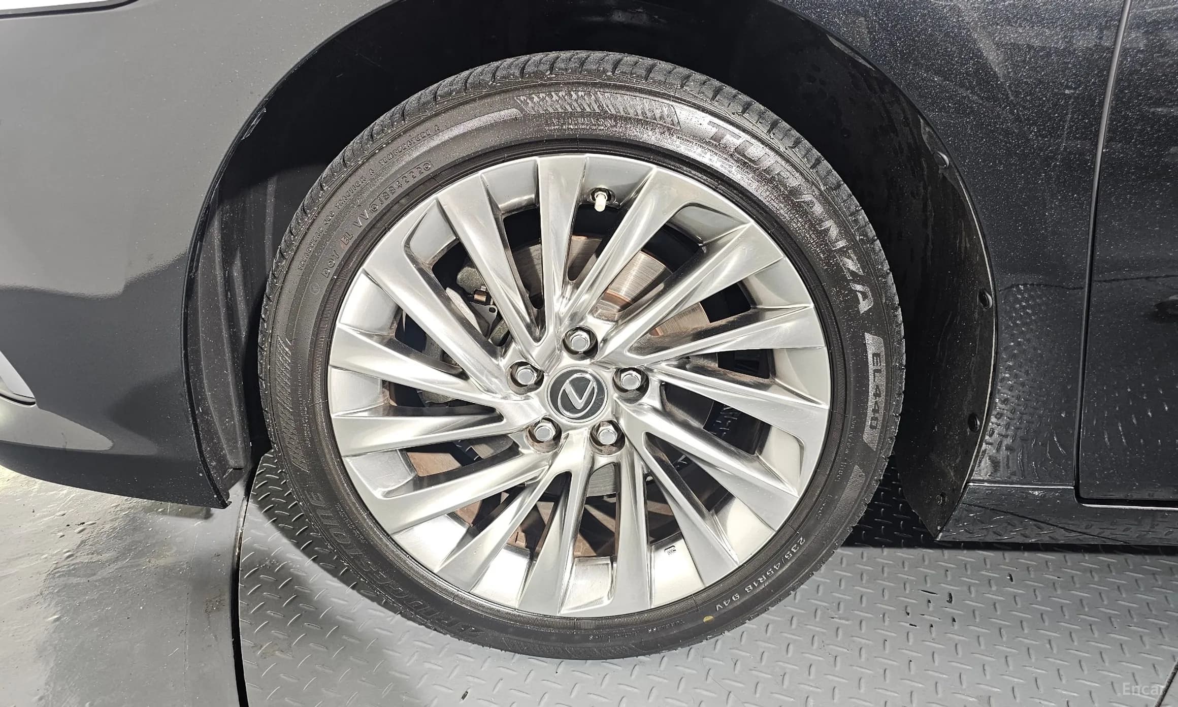 ES300h 7th Generation