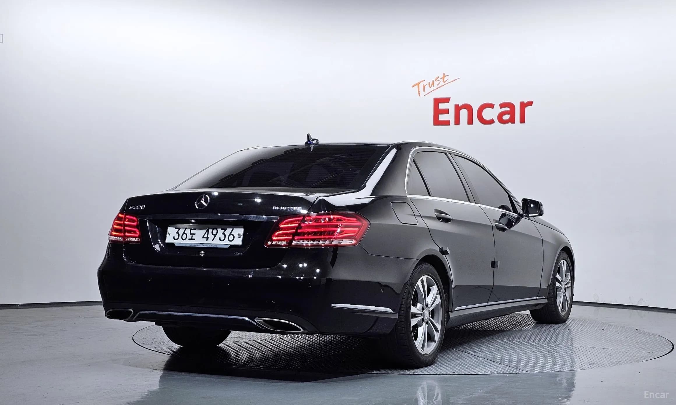 E-Class W212