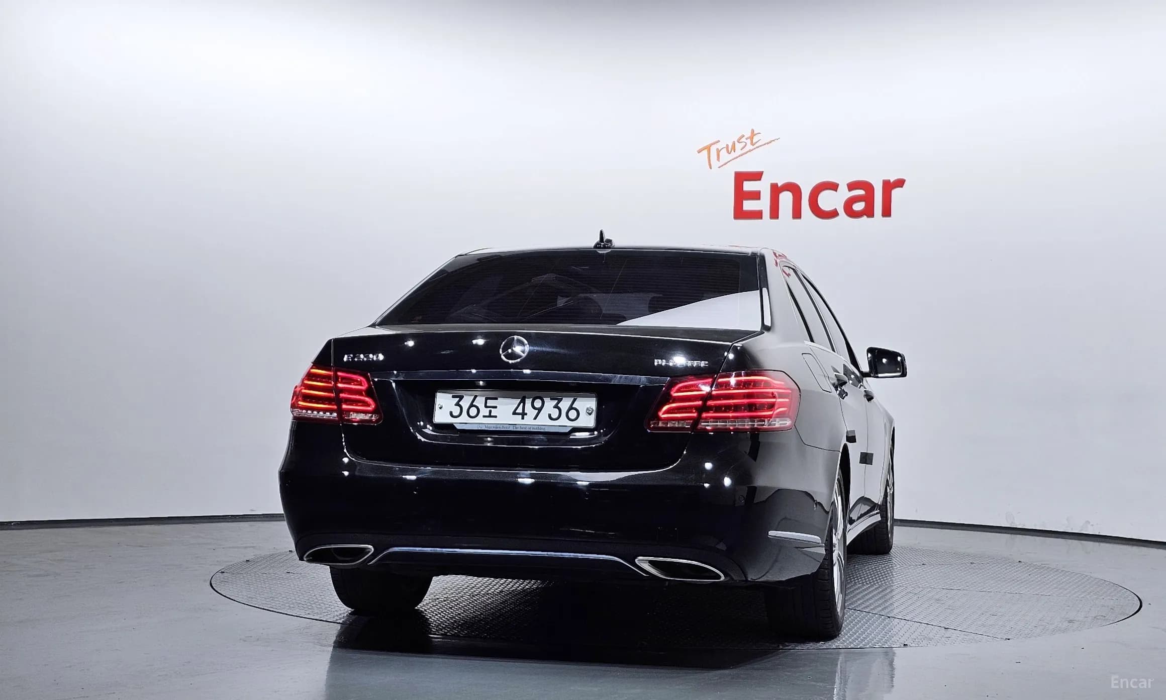 E-Class W212