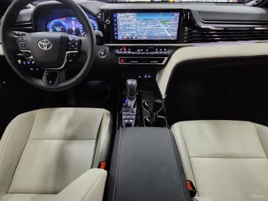 Camry (XV80)