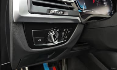 iX3