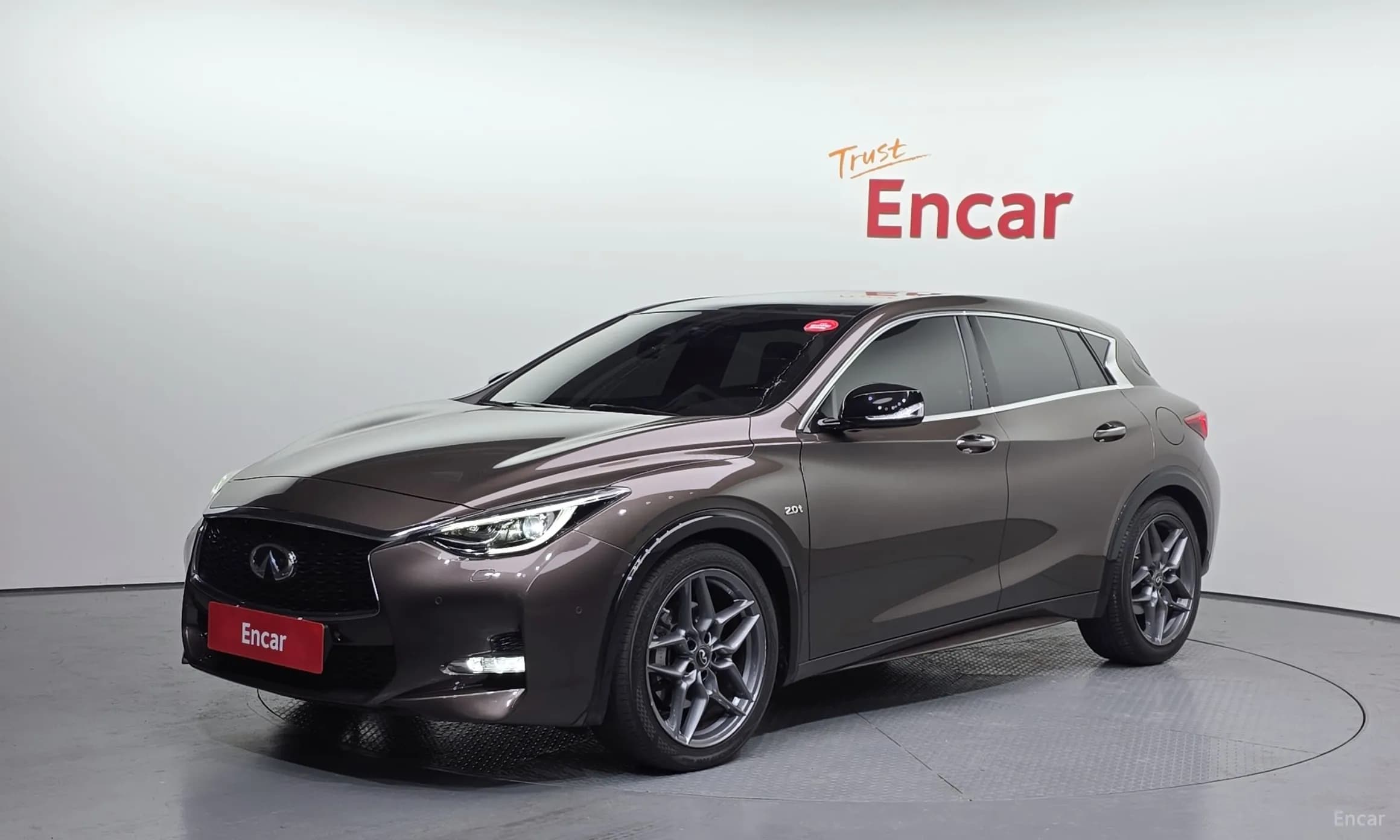 Q30