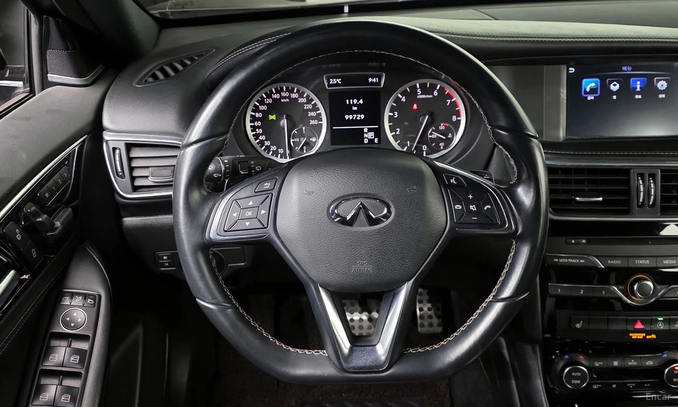Q30