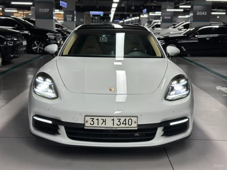 Panamera (971)