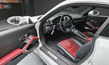 718 Cayman