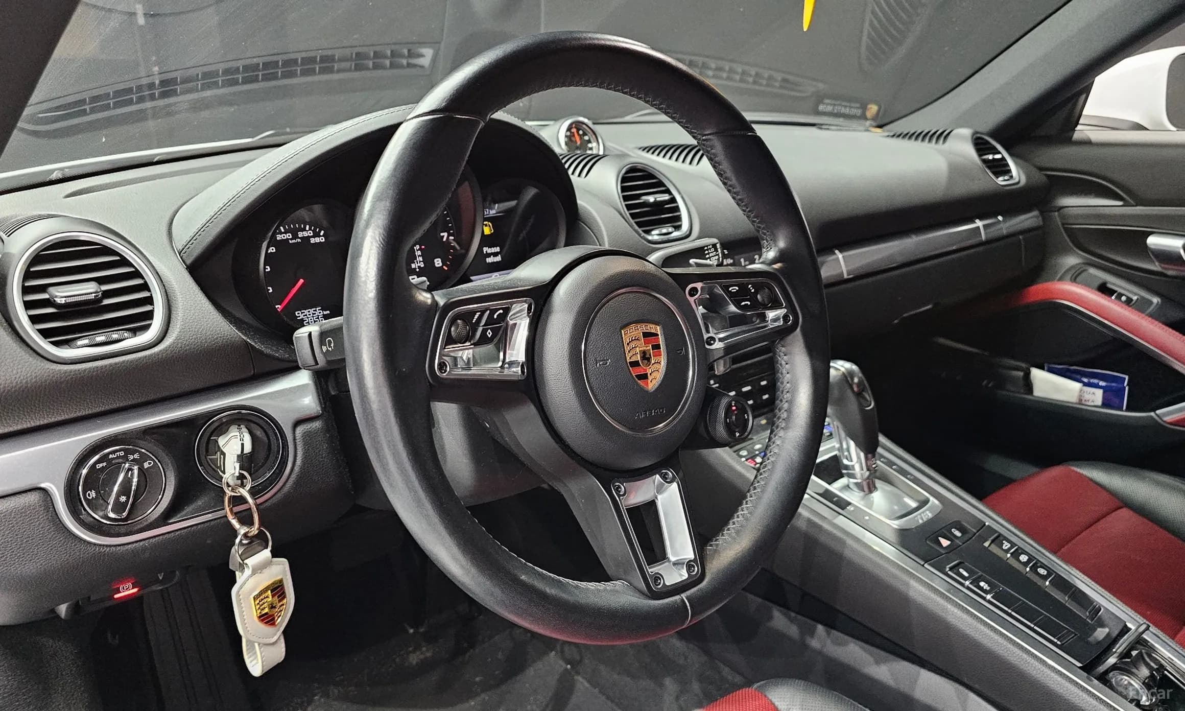 718 Cayman