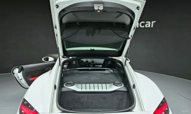 718 Cayman