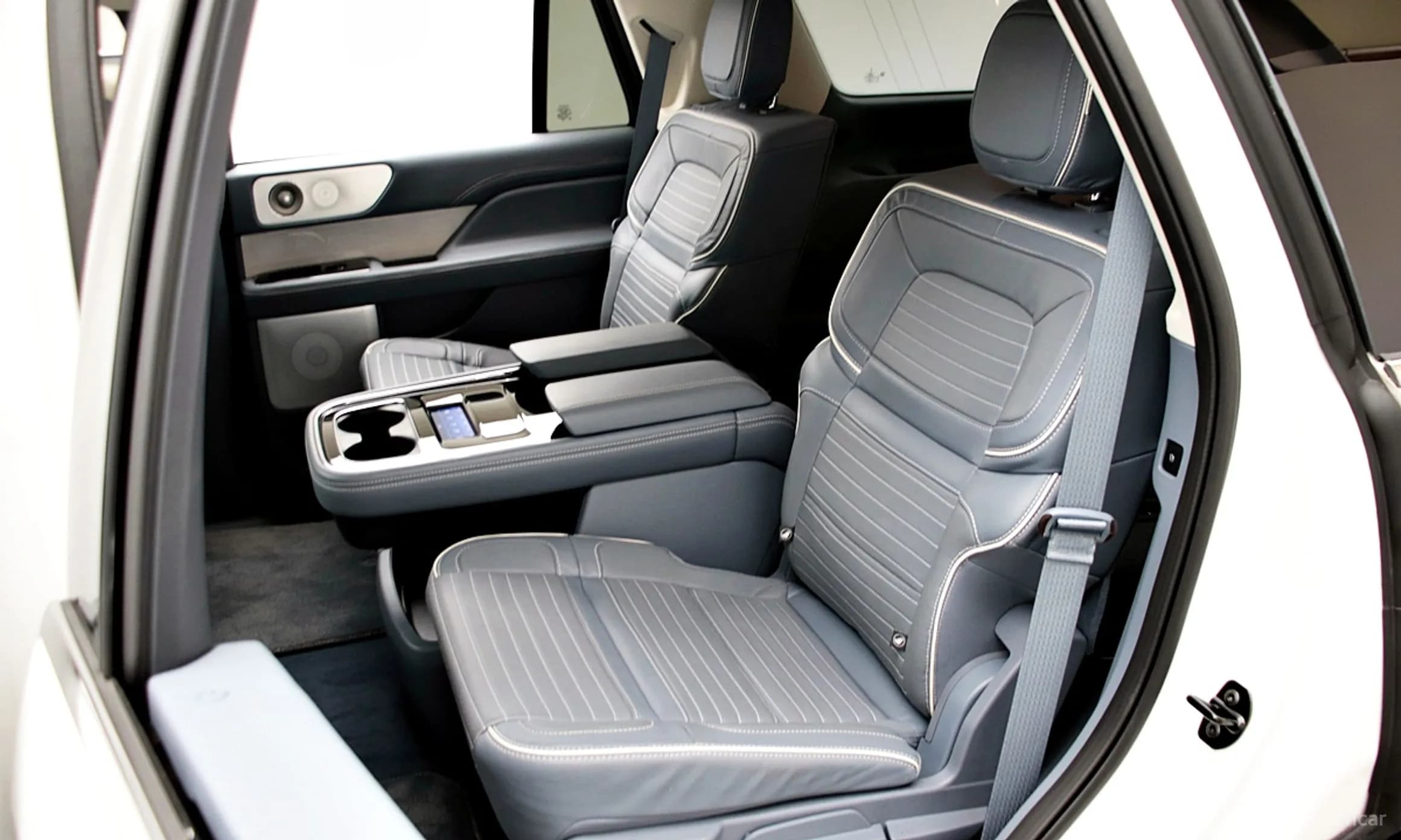 Navigator 4th generation