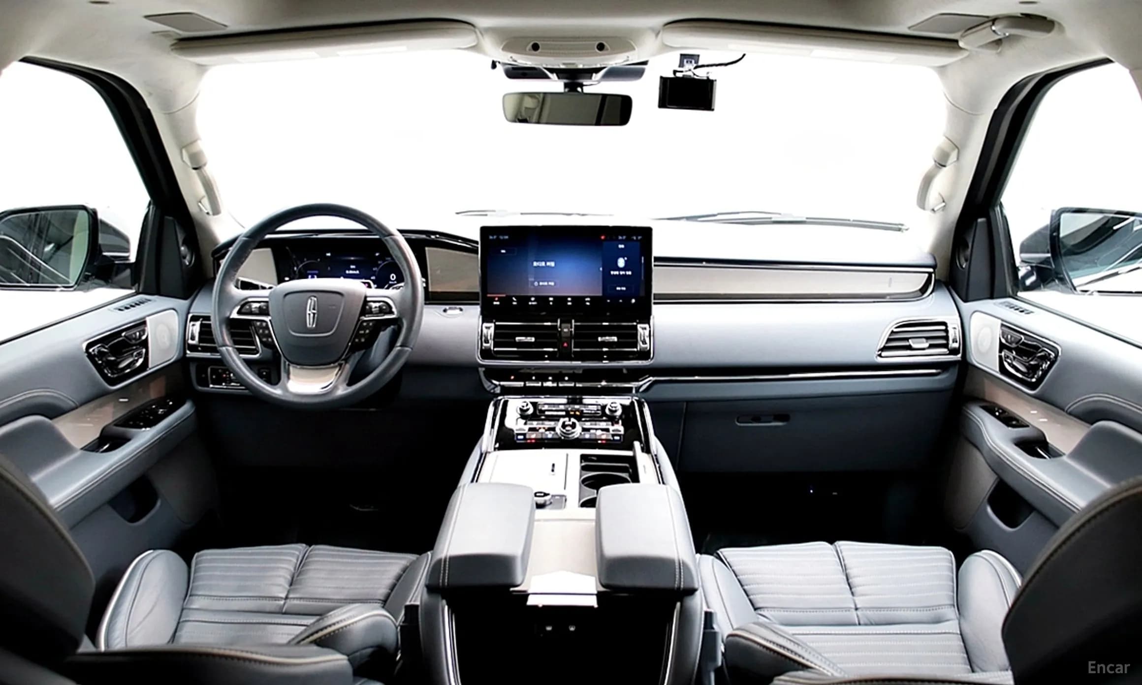Navigator 4th generation