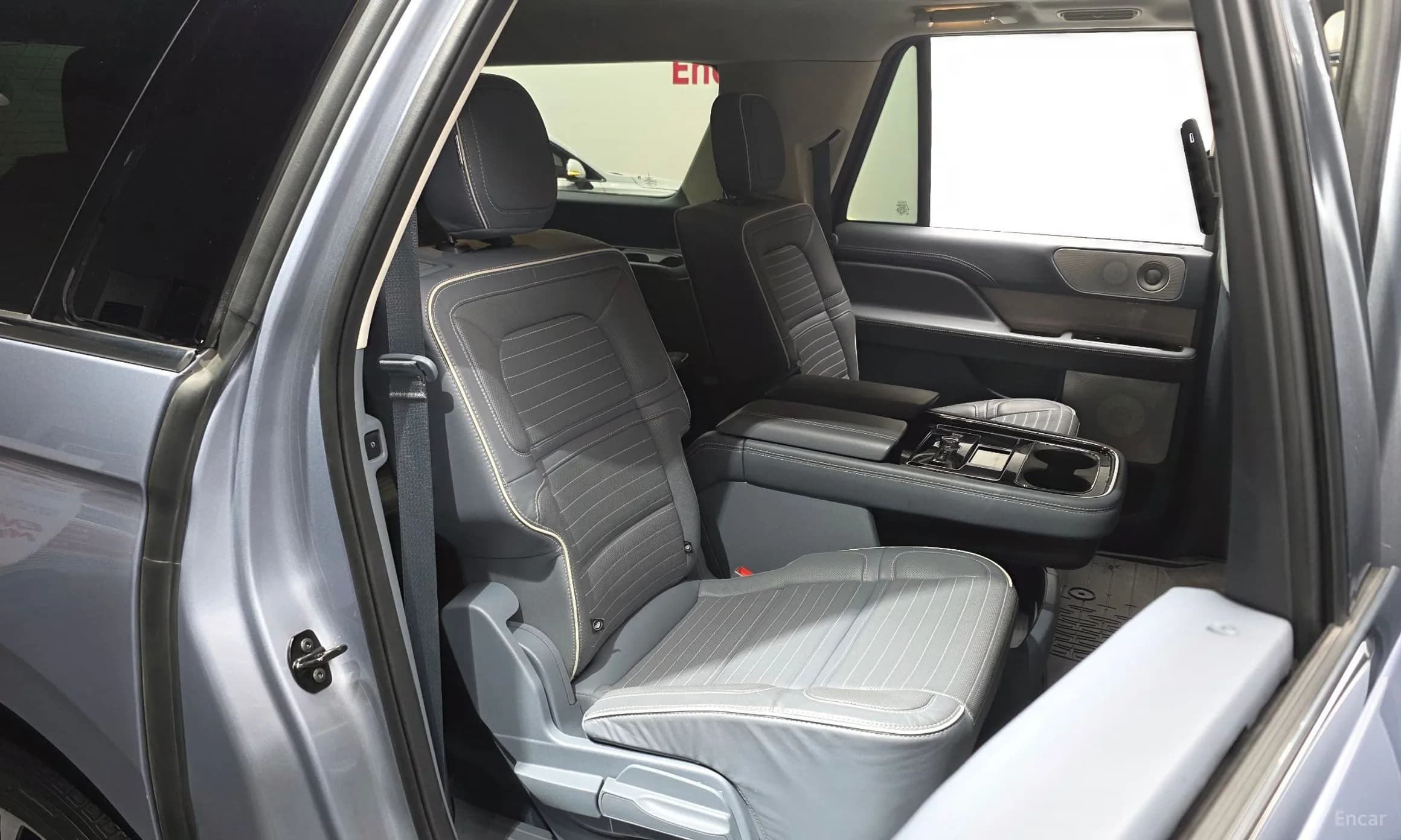 Navigator 4th generation