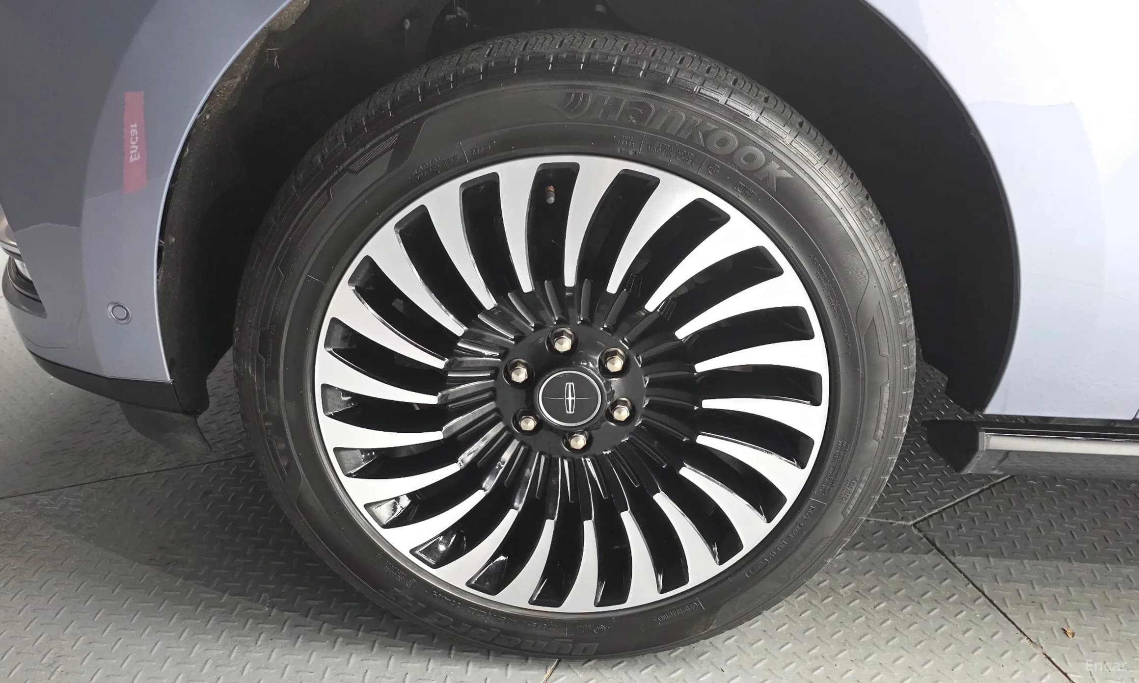 Navigator 4th generation