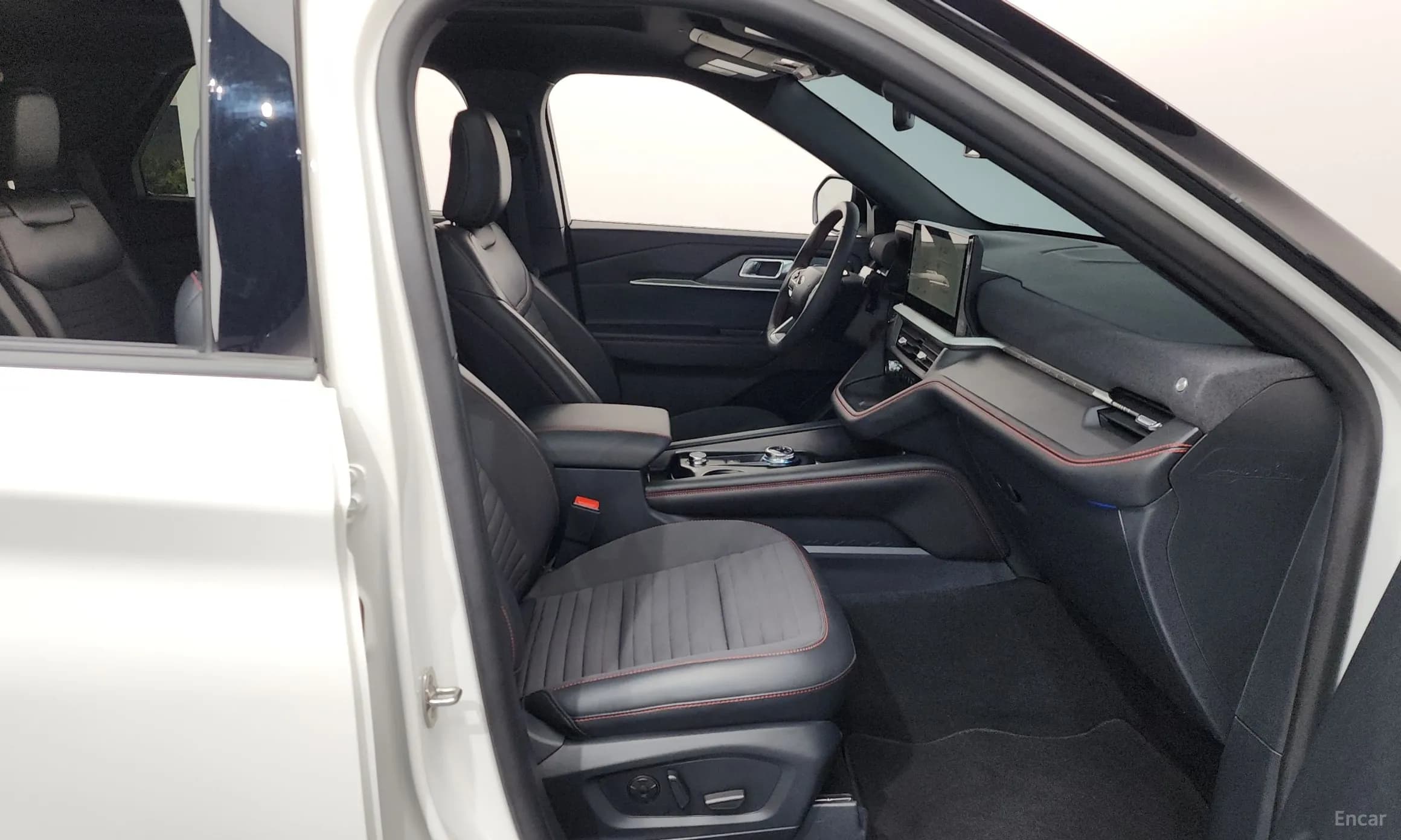 Explorer 6th Generation