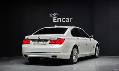 7 Series (F01)