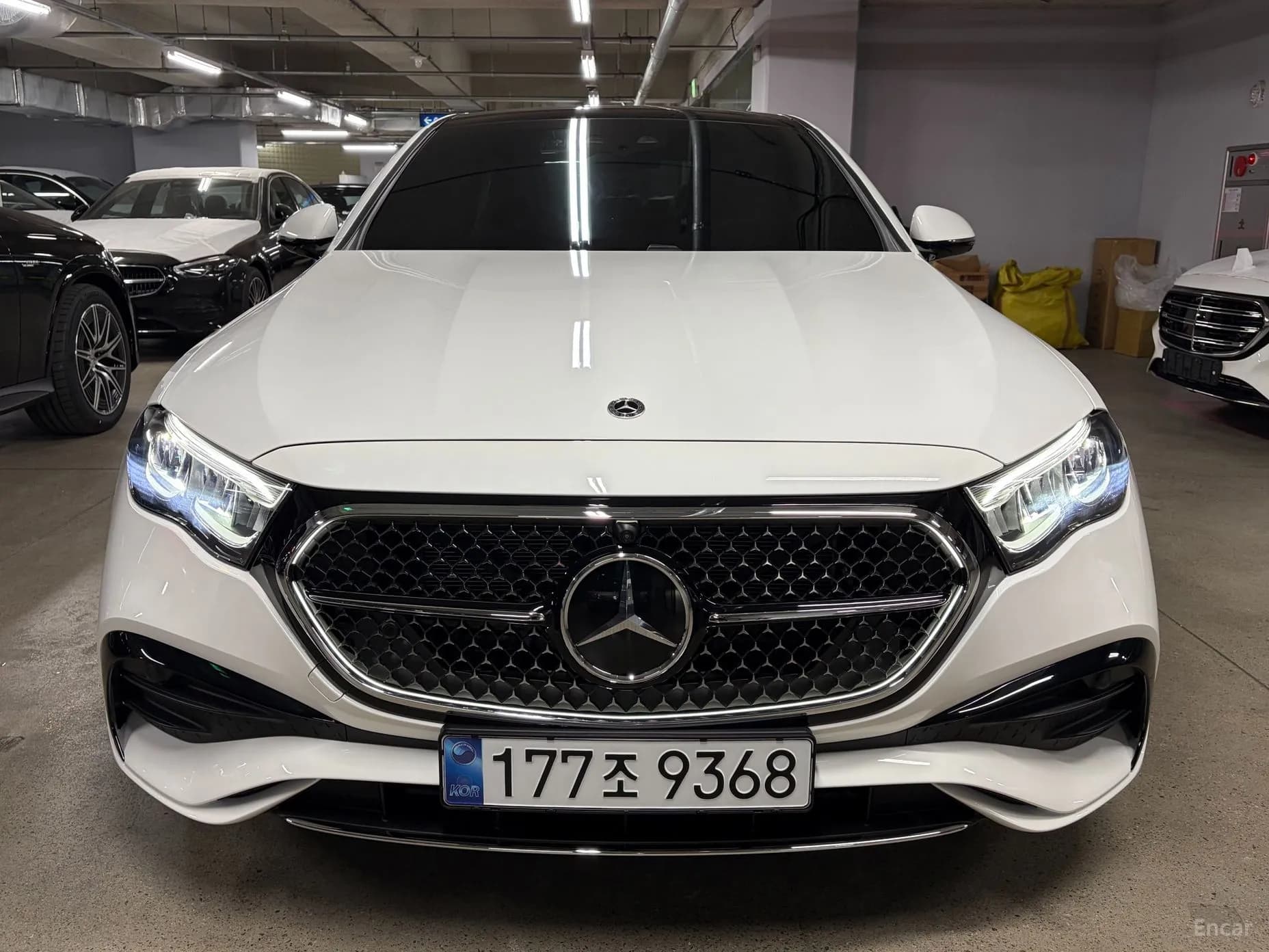 E-Class W214
