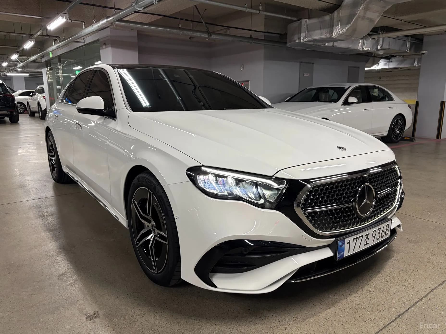 E-Class W214
