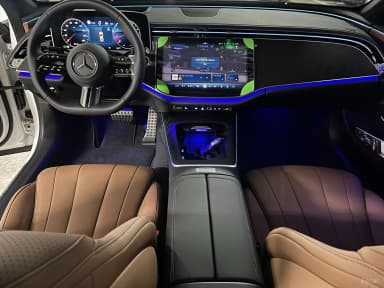 E-Class W214
