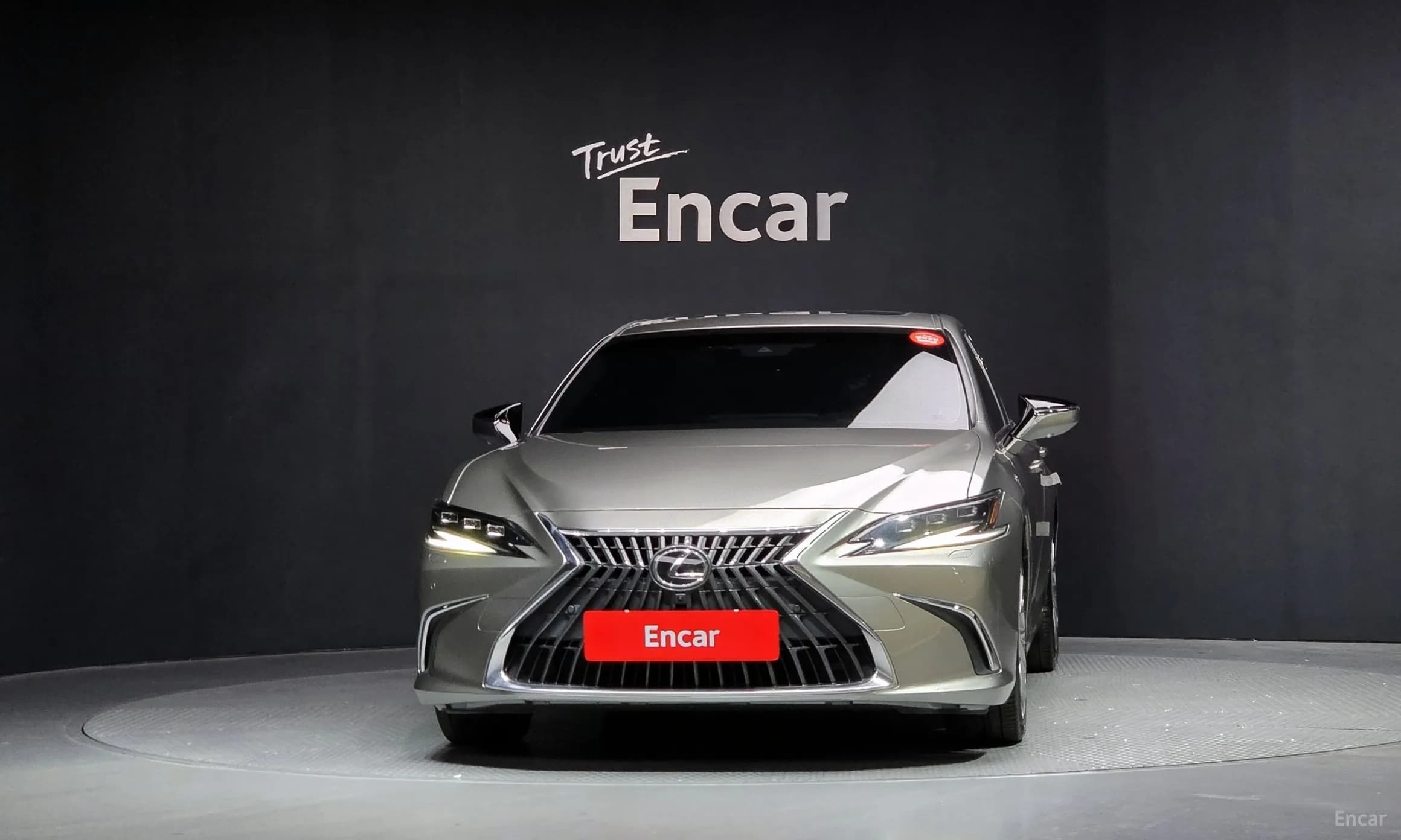 ES300h 7th Generation