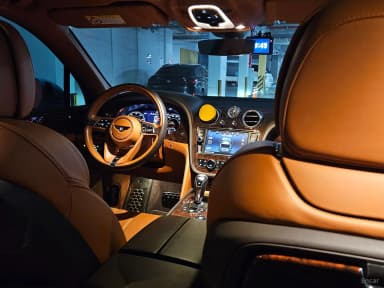 Bentayga