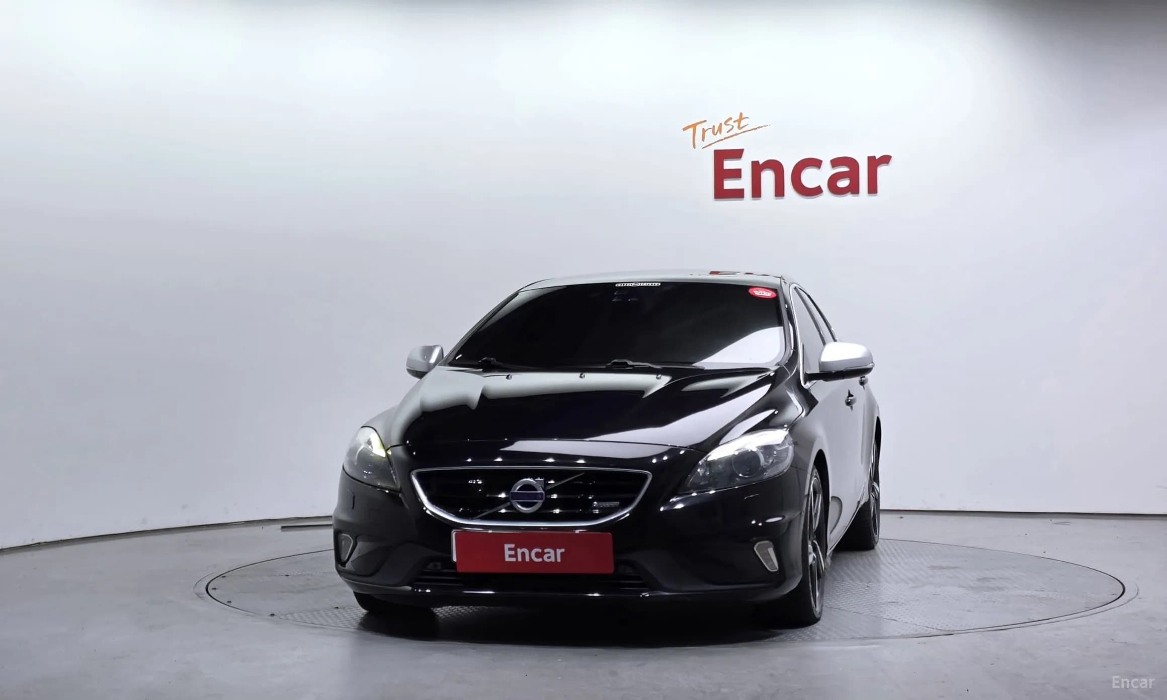 V40
