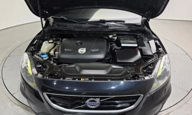 V40