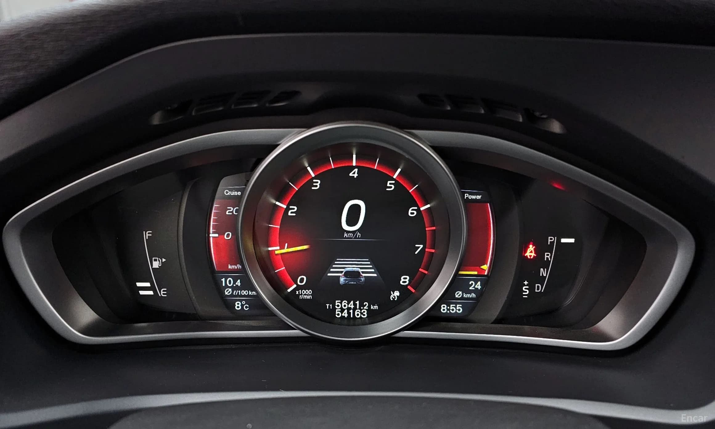 V40