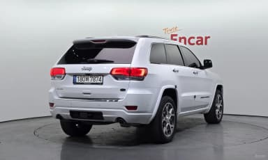 Grand Cherokee