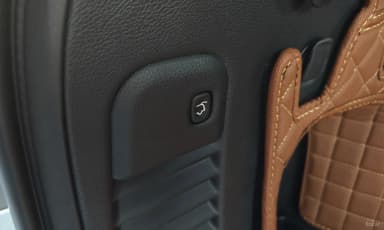 Grand Cherokee
