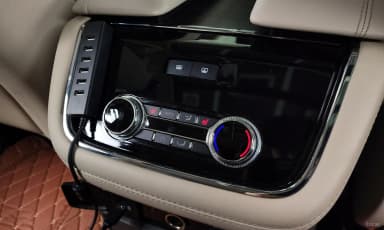 Navigator 4th generation