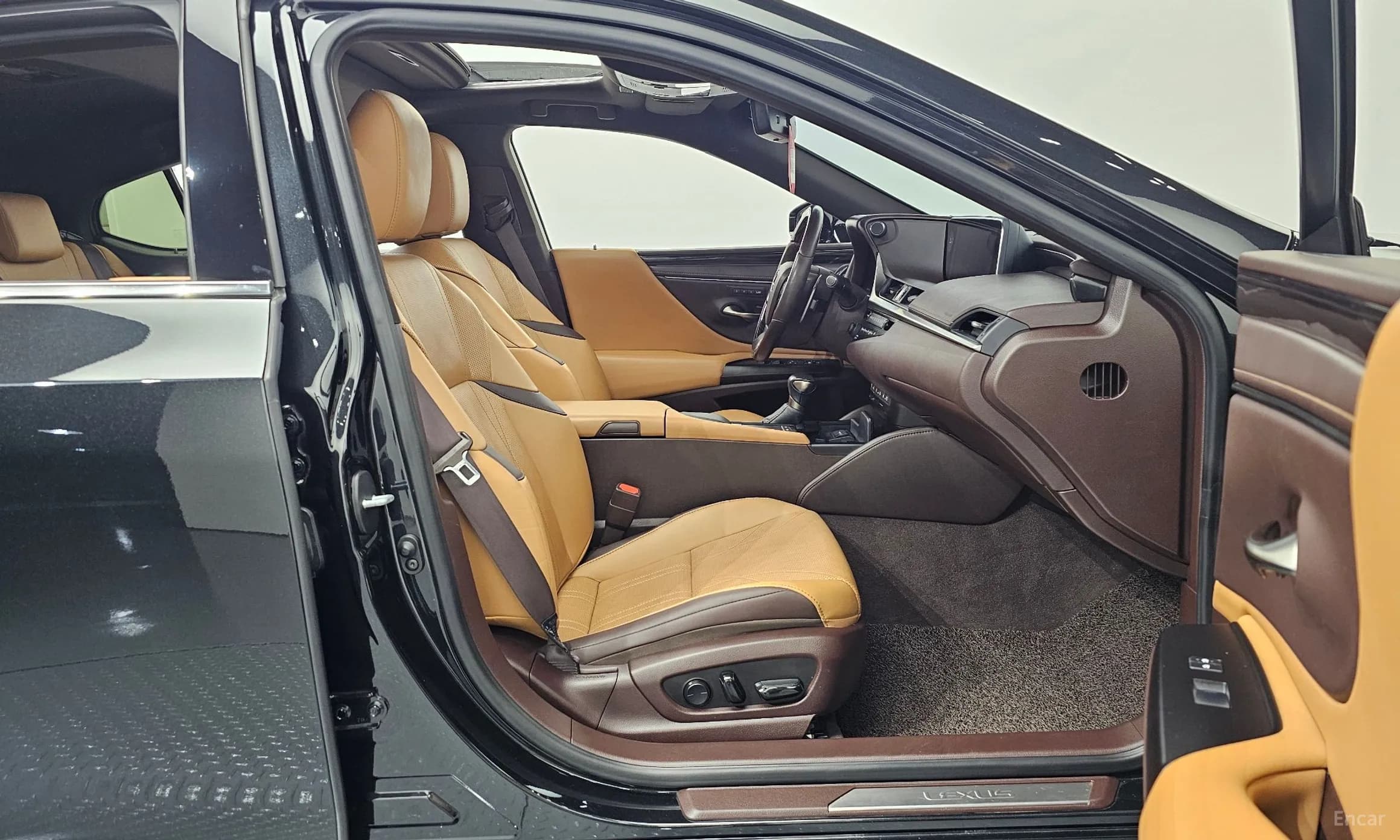ES300h 7th Generation