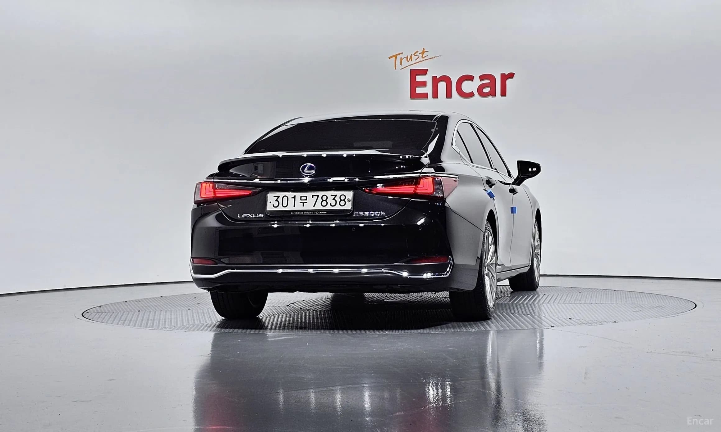 ES300h 7th Generation