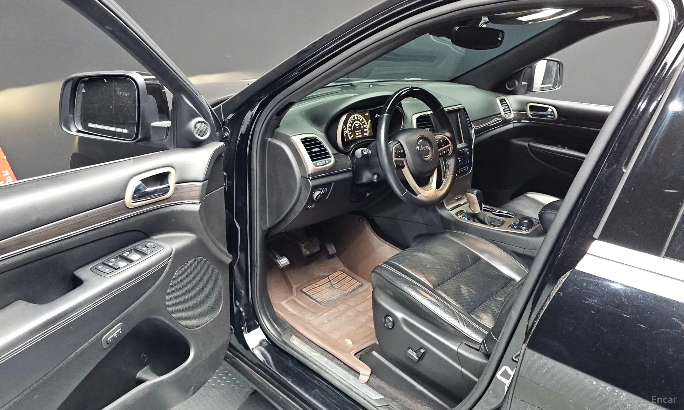 Grand Cherokee