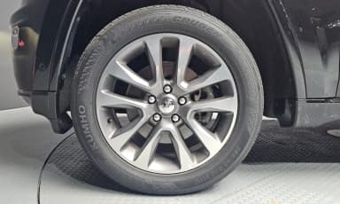 Grand Cherokee
