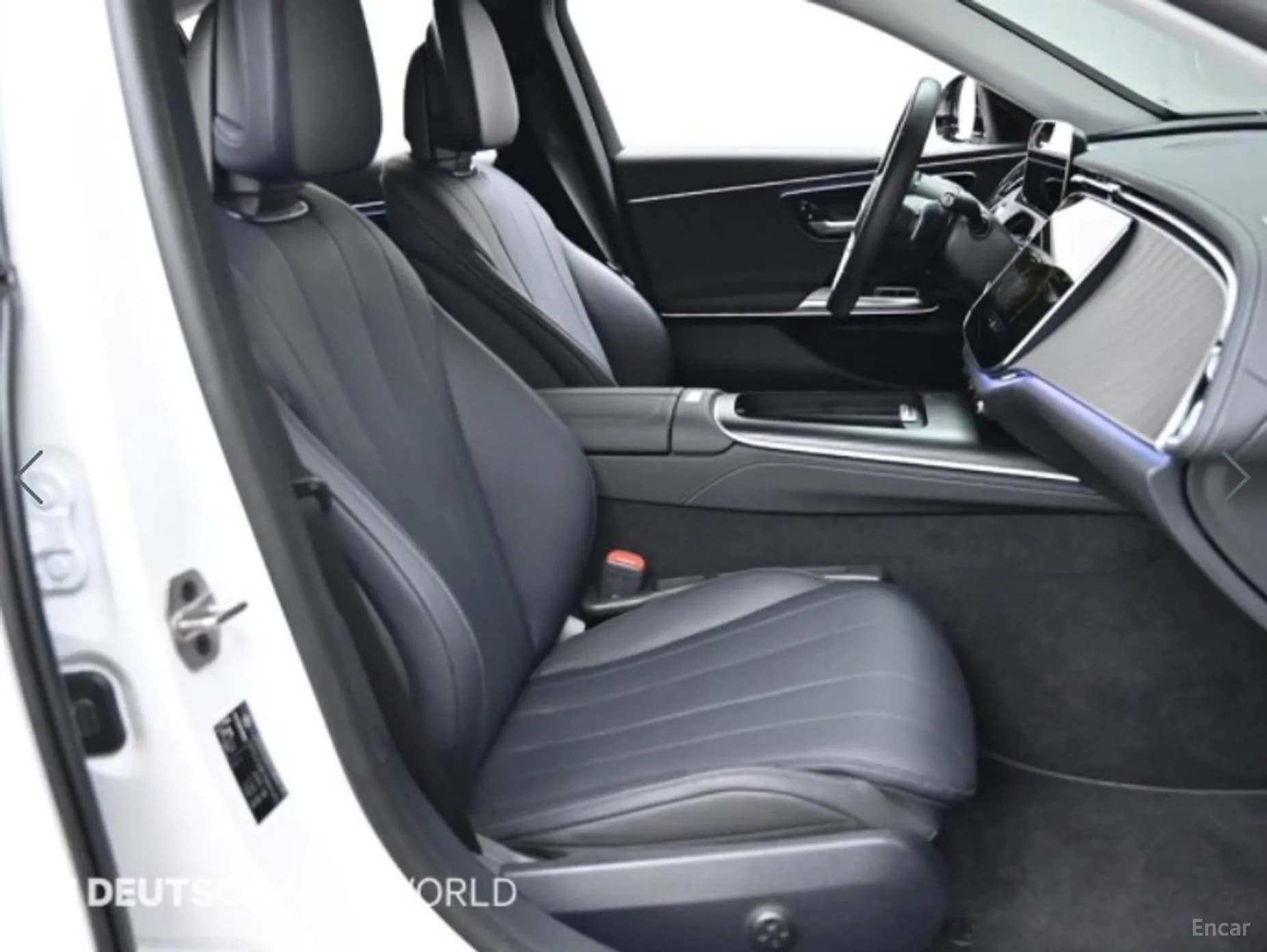 E-Class W214