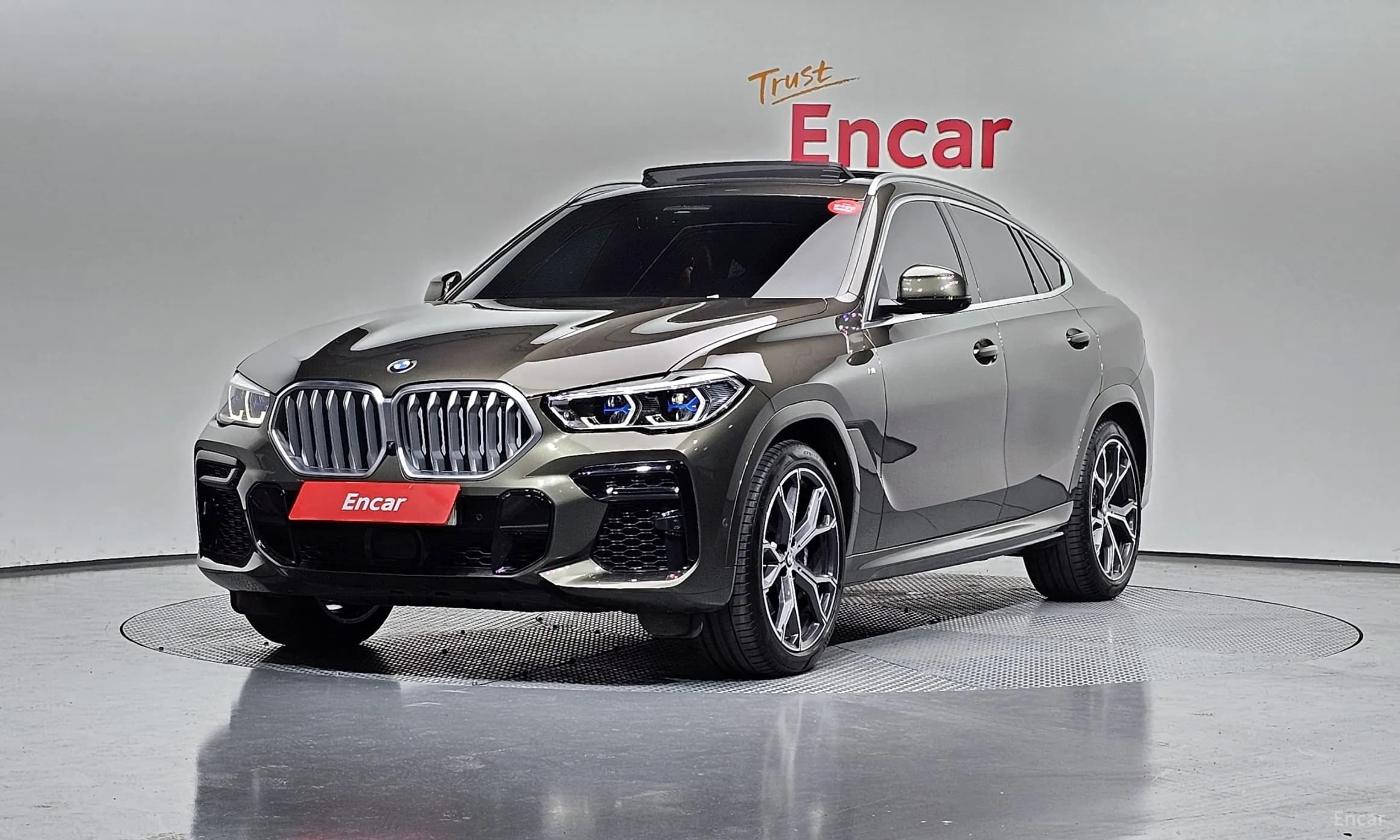 X6 (G06)