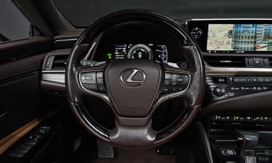 ES300h 7th Generation