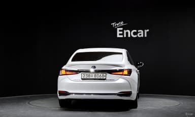 ES300h 7th Generation